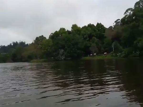 செயற்கை ஏரி செயற்கை ஏரி