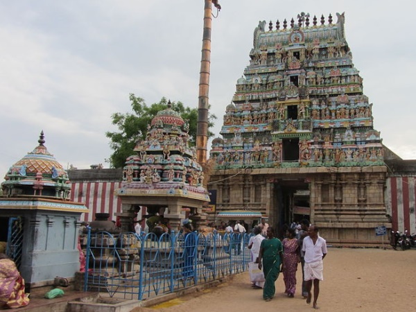 திருநாகேசுவரம் நாகநாதசுவாமி கோயில்