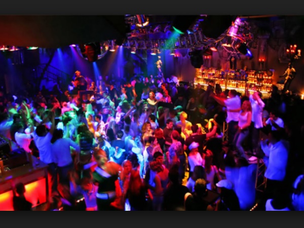 உல்லாச உலகம் உங்களுக்கே சொந்தம்