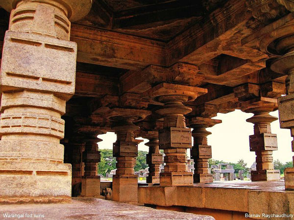 கோட்டையின் நுழைவைப்பற்றிய தகவல்: கோட்டையின் நுழைவைப்பற்றிய தகவல்: