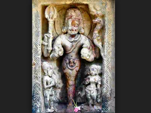 ஒற்றைக் காலில் சிவபெருமான்