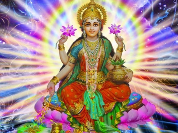 செல்வம் தரும் லட்சுமி செல்வம் தரும் லட்சுமி