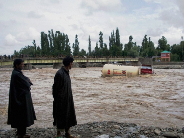  புரளிகளை நம்பவேண்டாம்