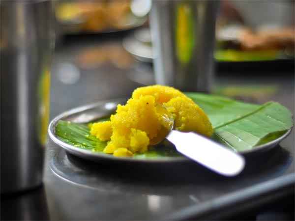 தர்சினியில் ஓர் மனமாற காலை உணவை உண்ணலாம்: