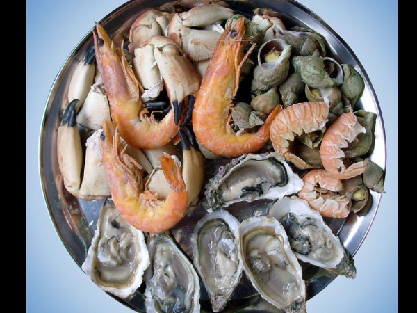 நாவில் நீர் சுரக்கச் செய்யும் கடல் உணவுகள்!