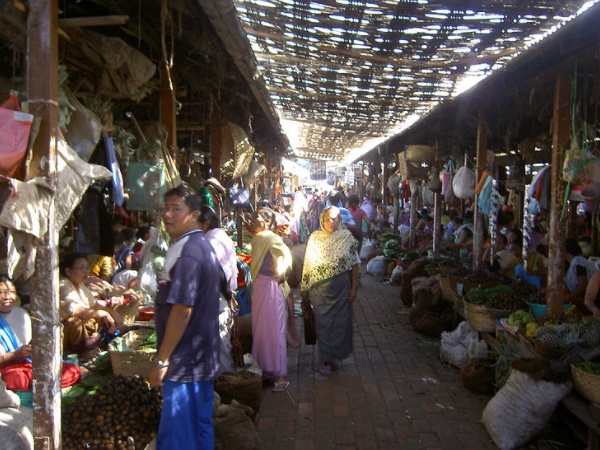 பெண்களுக்கு மட்டுமே உரிமை