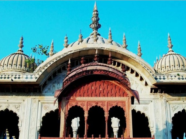 மூஸி மஹாராணி கி சாத்ரி, அல்வர்