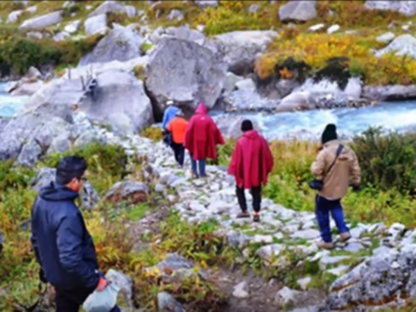 உத்தர்கண்ட்டில் சரி கேரளாவில்