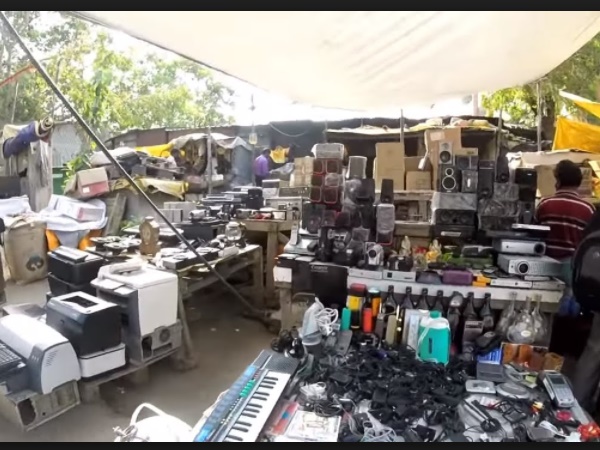 பர்மா பசார்