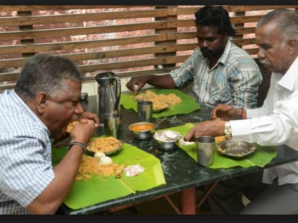 உள்ளூர் உணவுகளுக்கு