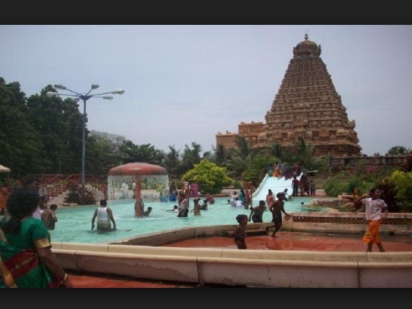 சுற்றியுள்ள இடங்களில் சுற்றுலா அம்சங்கள் சுற்றியுள்ள இடங்களில் சுற்றுலா அம்சங்கள்