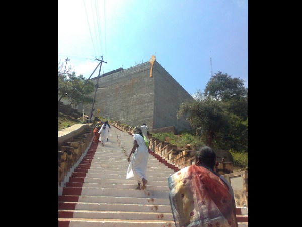 சென்னி மலை சென்னி மலை