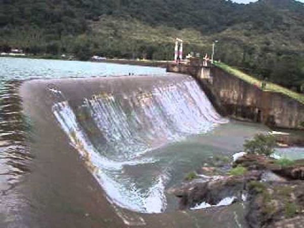 குண்டாறு அணை பாதிப்பு