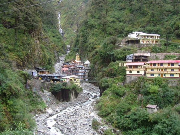 கொதிக்கும் நீரூற்று