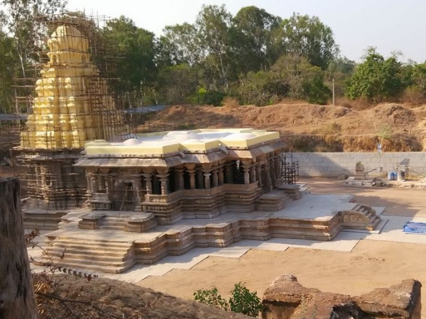 திருகோண வடிவ சென்னக்கேசவ கோயில்