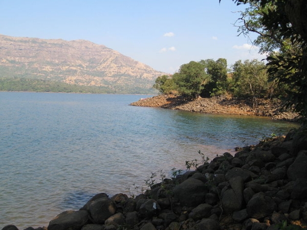 முல்ஷி ஏரி மற்றும் அணை