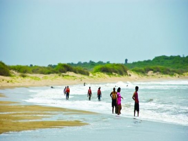 மாண்ட்வி கடற்கரை