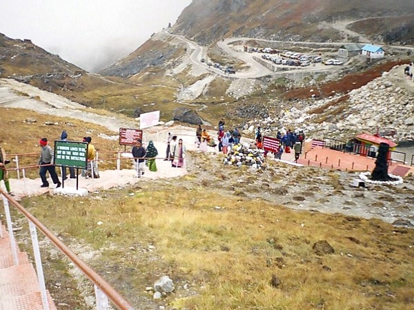  நாது லா பாஸ்