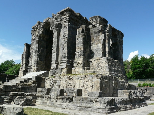  மார்தாண்ட சூரியன் கோயில்