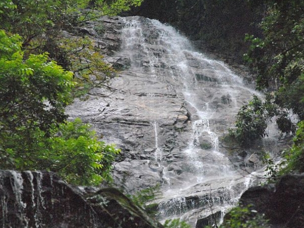  யும்தாங்