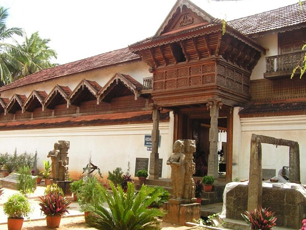 சினிமா வீடு