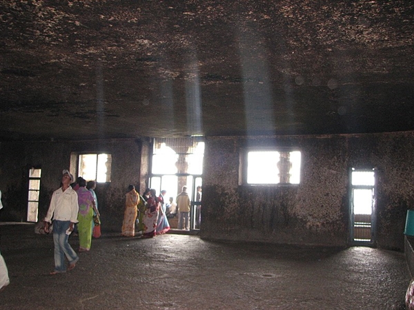  14வது குகை