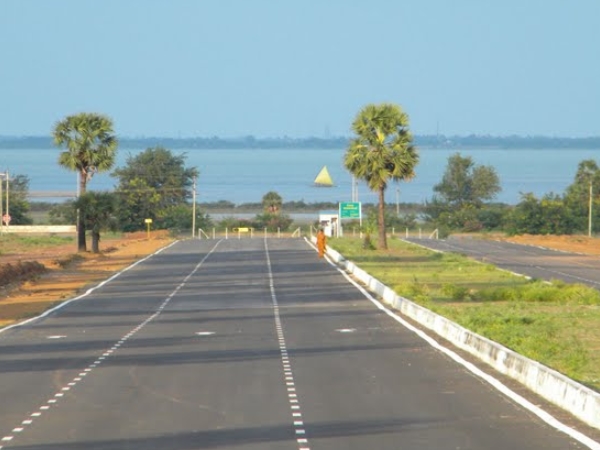 சுற்றுலா சுற்றுலா