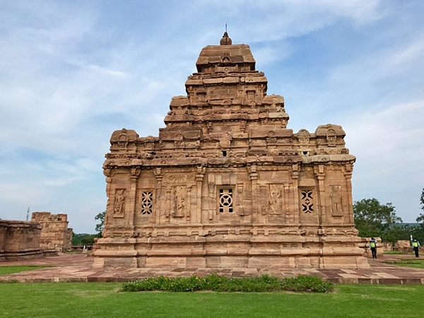 உலக புராதன சின்னம் உலக புராதன சின்னம்