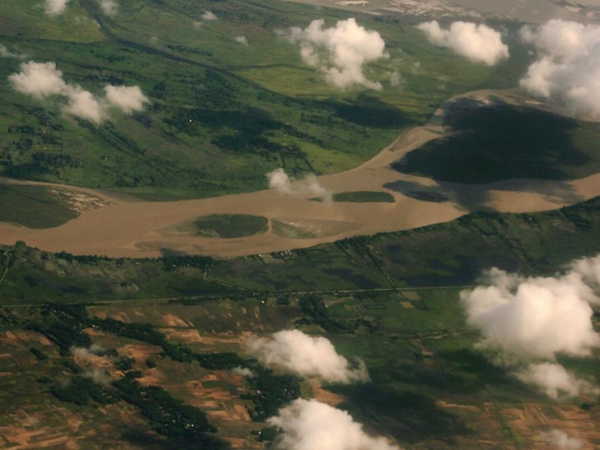 நீர்வீழ்ச்சியின் தோற்றம்..!