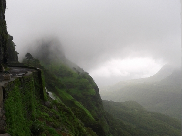 உரையவைக்கும் பனிக்காற்று