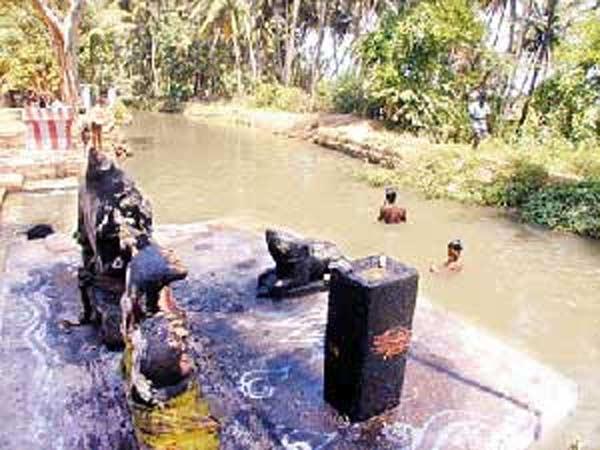 கடவுளர்கள்