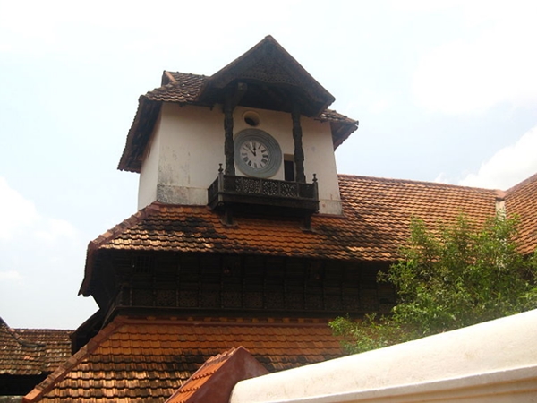 கடிகாரக் கோபுரம்