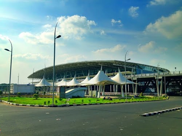 எப்படிச் செல்வது ?