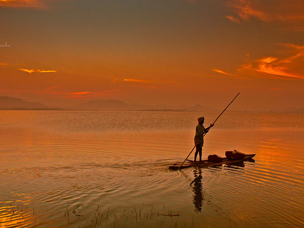 இடையில் மகிழ்வூட்டும் செங்கல்பட்டு: 