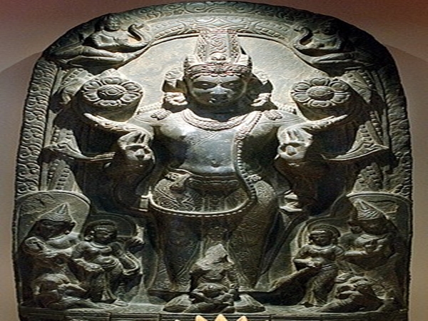 கர்ணன் கோயில் கர்ணன் கோயில்