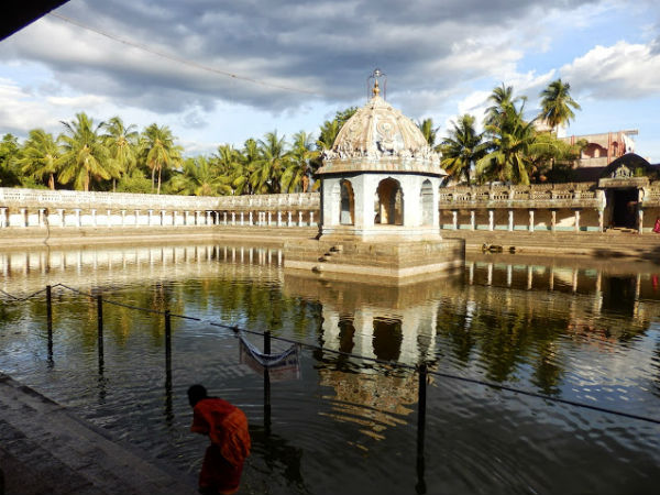 வைத்தீஸ்வரனை வணங்குவோம்.