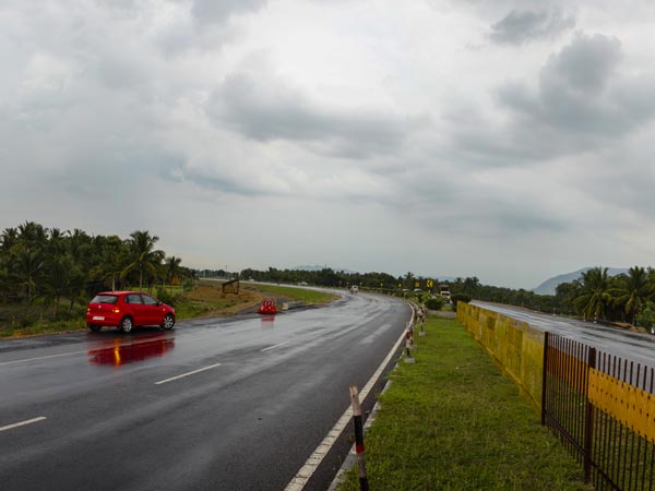 நீளமும் சாலையும்