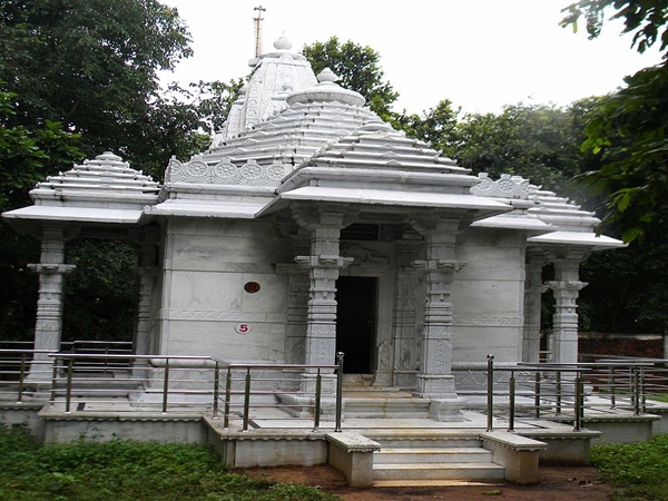 மதுபண் மதுபண்
