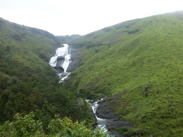 சீயப்பாறா நீர்வீழ்ச்சிகள்