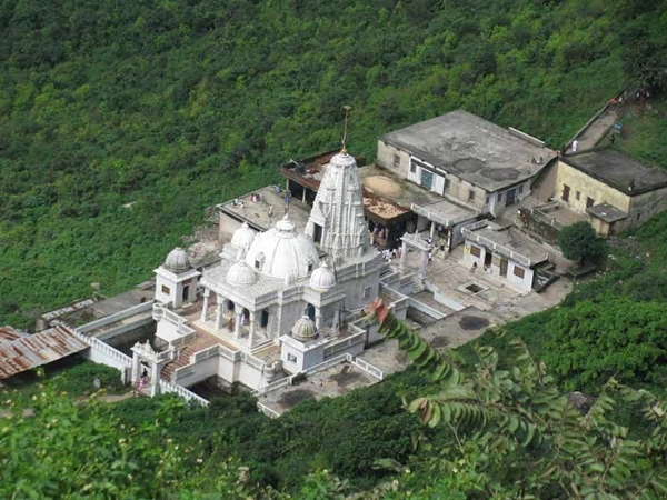 பரஸ்நாத் மலைகள் பரஸ்நாத் மலைகள்
