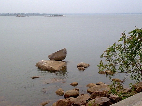 ஓஸ்மான் சாகர் ஏரி ஓஸ்மான் சாகர் ஏரி