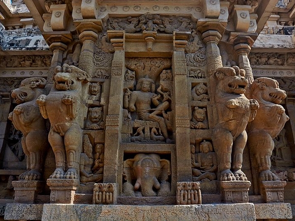 கிழக்கு நோக்கிய குரு பட்டமங்கலம்