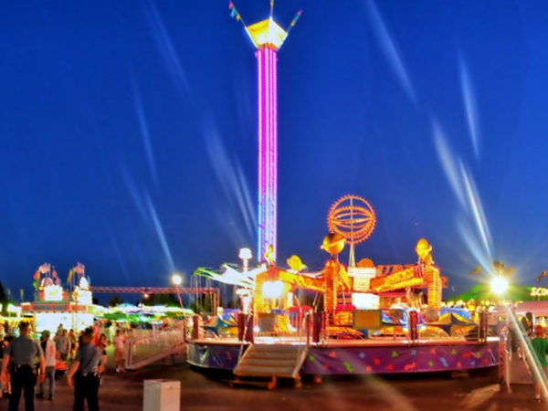  மும்பை - ஃபன் ரைட்ஸ்