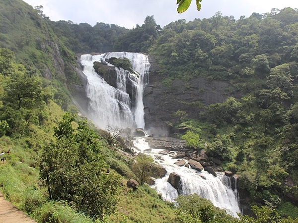 மல்லலி நீர்வீழ்ச்சி மல்லலி நீர்வீழ்ச்சி