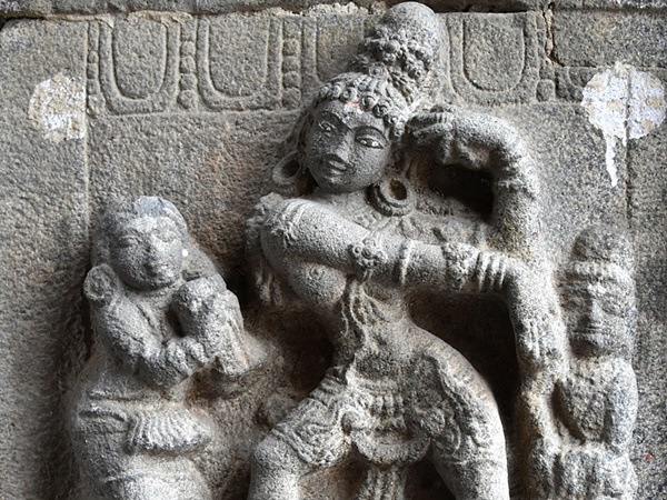 மானிட உடலில் சிவபெருமான்