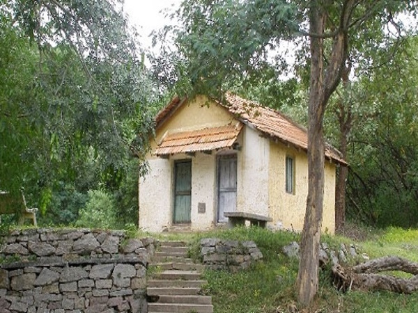  நாமட சிலுமே