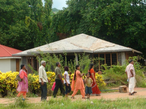  எப்படி செல்வது