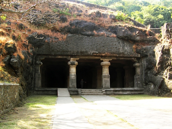 பன்ஹாலகாஜி குகை பன்ஹாலகாஜி குகை