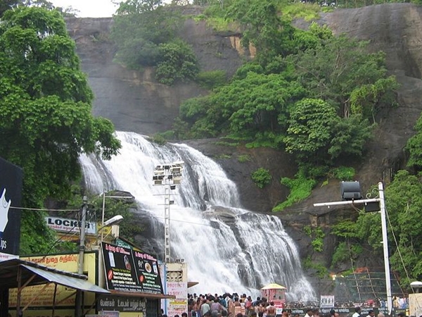 ஒன்பது அருவிகள் 