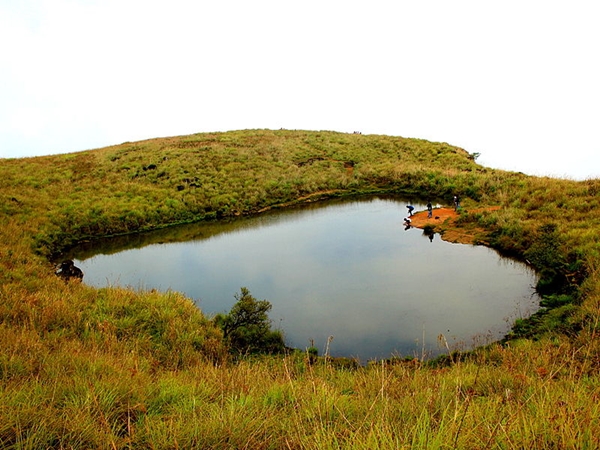 காதல் ஏரி